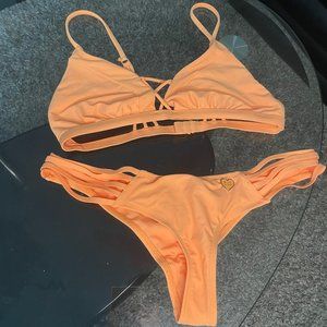 Body Glove Bikini - L - Never Worn